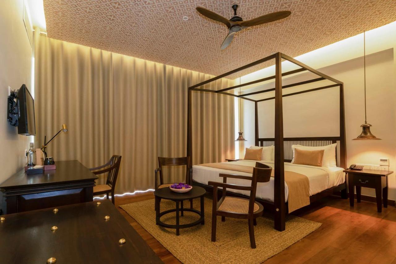 Rivora Heights Hotel Kandy Exterior photo