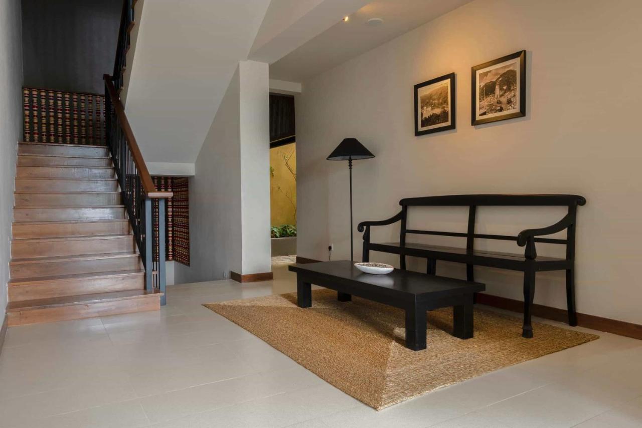 Rivora Heights Hotel Kandy Exterior photo